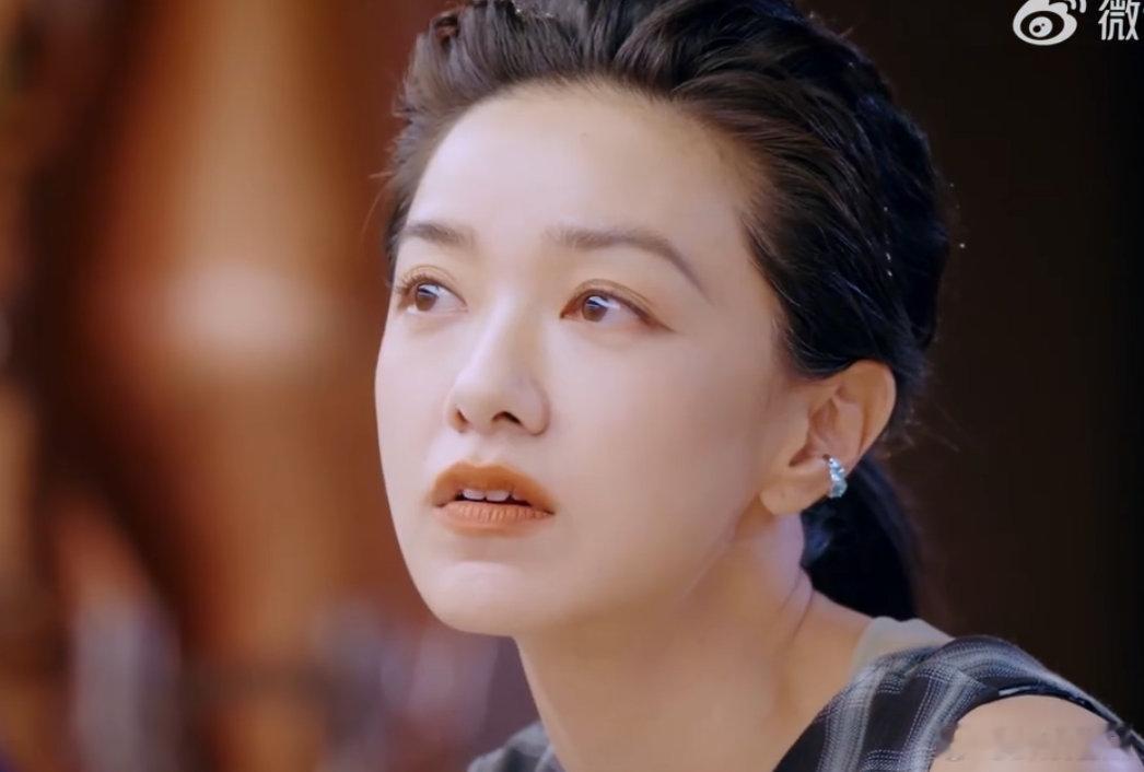 郭采洁对婚姻始终揣着大大的问号真的和郭采洁共情了，见过太多走散的婚姻，满心都是大