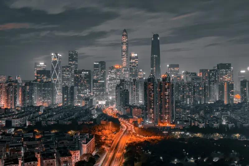 家人们:《你们知道人生最大的幸福是什么吗？》
我总结了以下点，评论区探讨一下是否