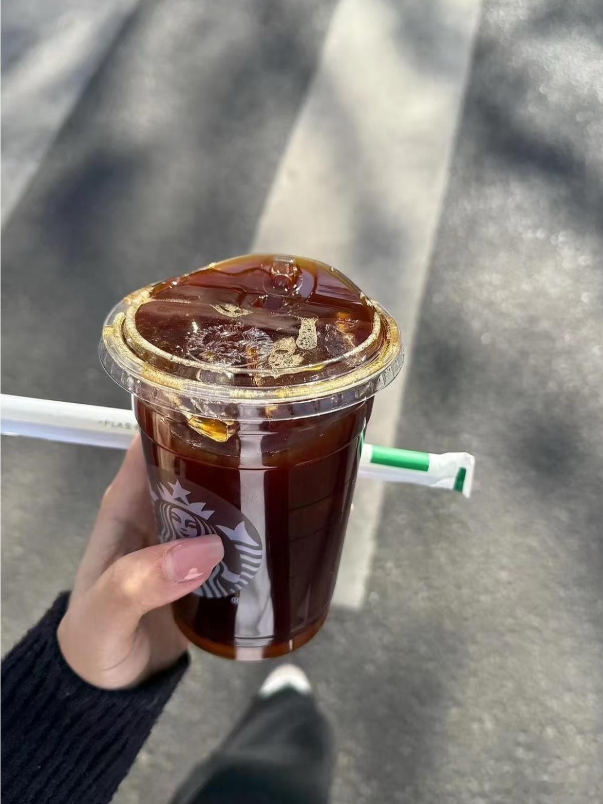 喜欢喝咖啡的建议反复观看到底是谁不喜欢喝咖啡，每天早上必须来一杯冰美式给自己提神