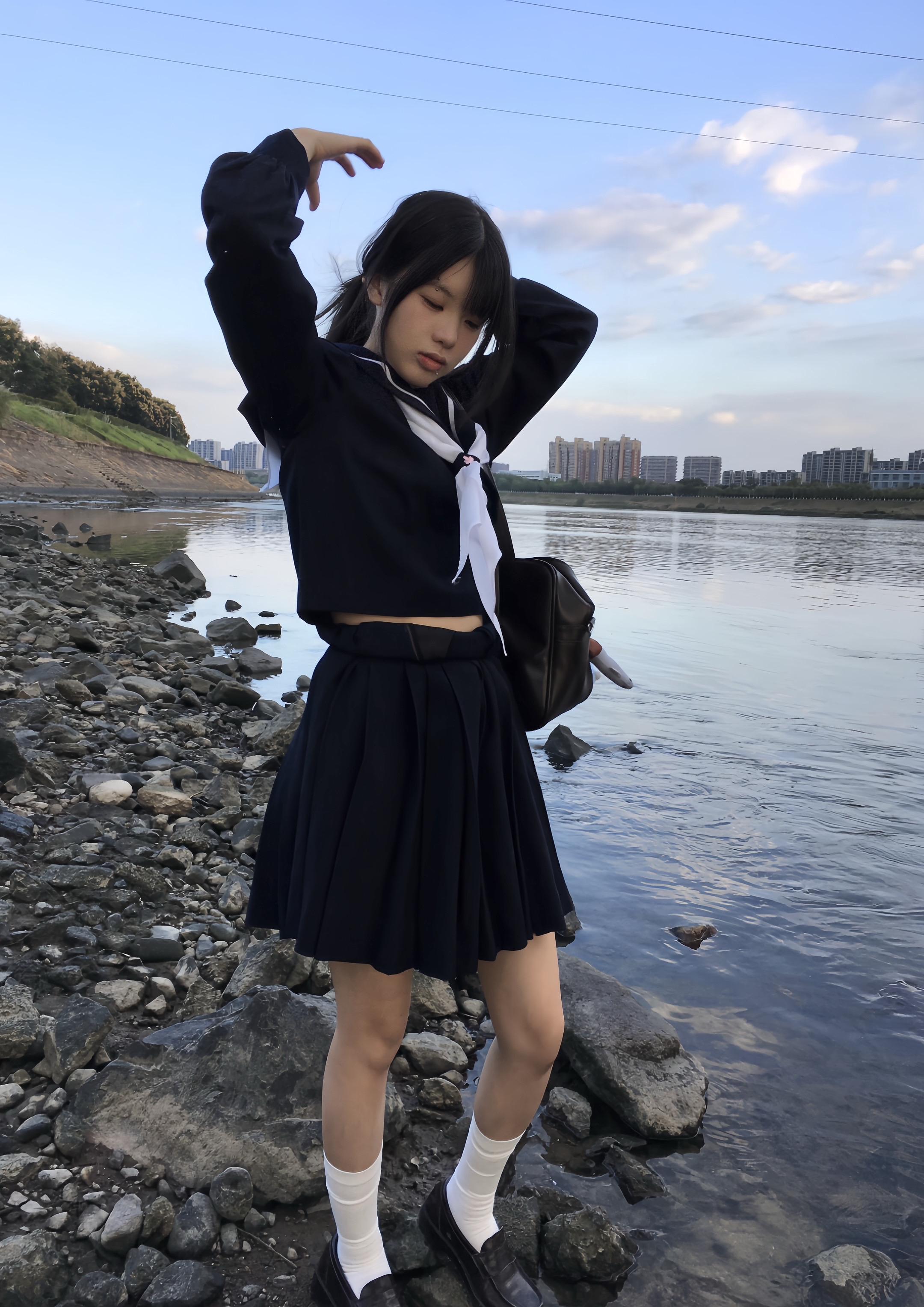 逃掉了下午的最后一节课。