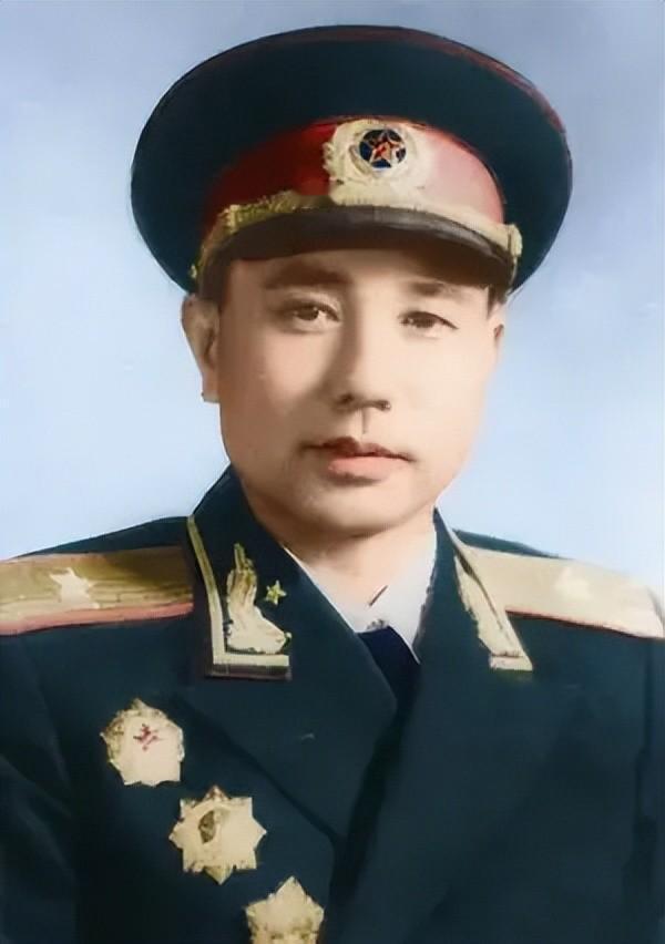 前日，107岁开国少将邹衍逝世，就是他亲自批准处决“座山雕”

“1947年3月