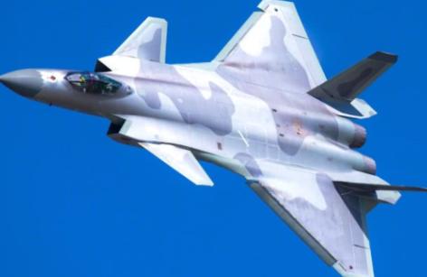 中东的天彻底变了！埃及看不上歼-10C，直接砸重金要买中国的“大杀器”歼-20，