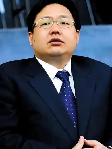 华人联手本拉登家族，建立中国石油巨头，为何一夜崩塌？

做商业，难免要借力，人脉