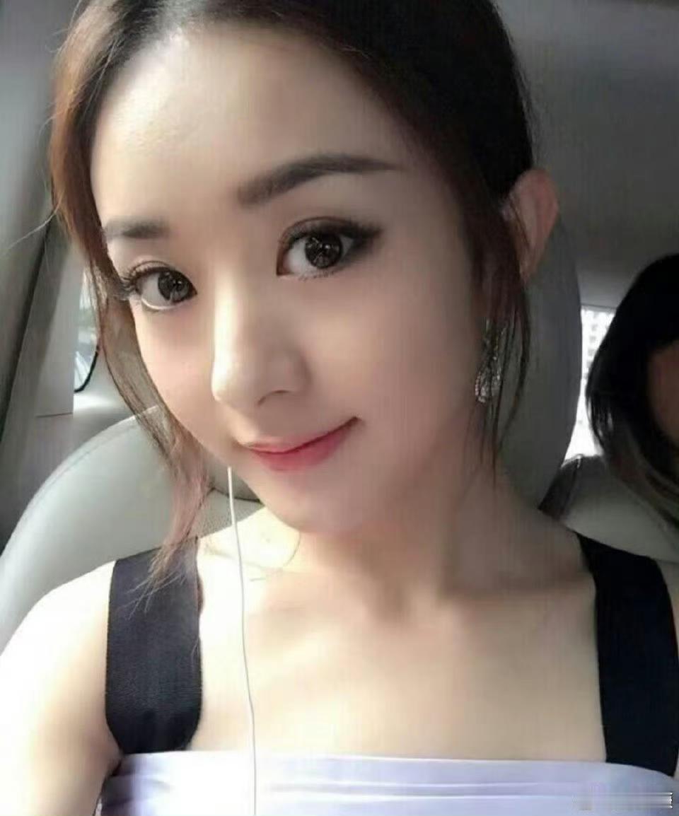赵丽颖赵丽颖出道二十周年zly赵丽颖 纪梵希该怎么表达我对你快溢出屏幕的爱意