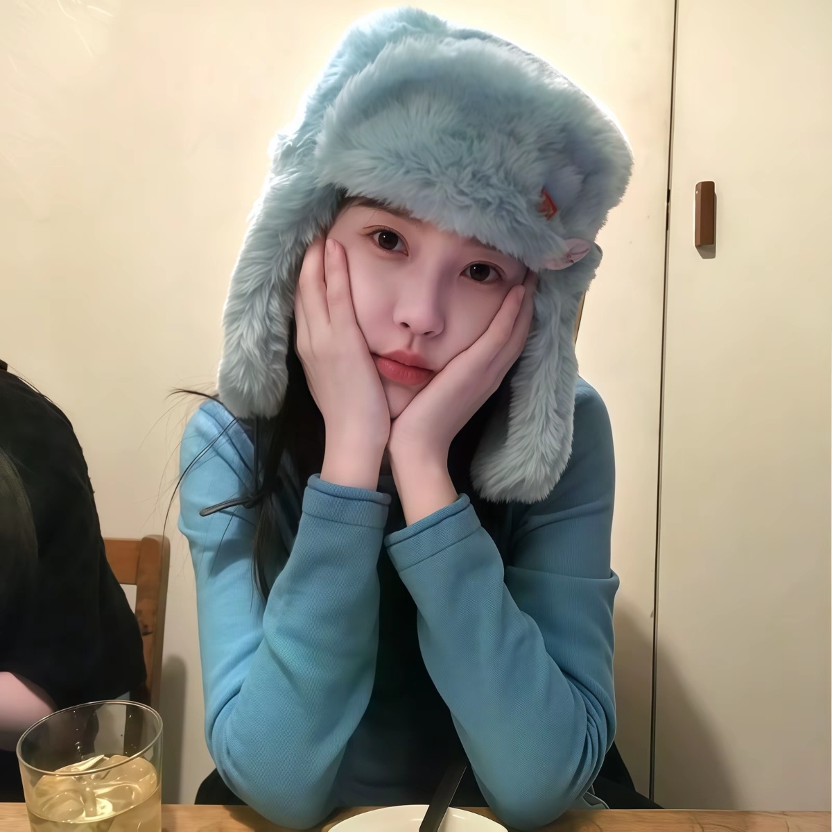 我再也不会觉得任何一个女孩比你更可爱 如果有 那就是明天的你虞书欣 