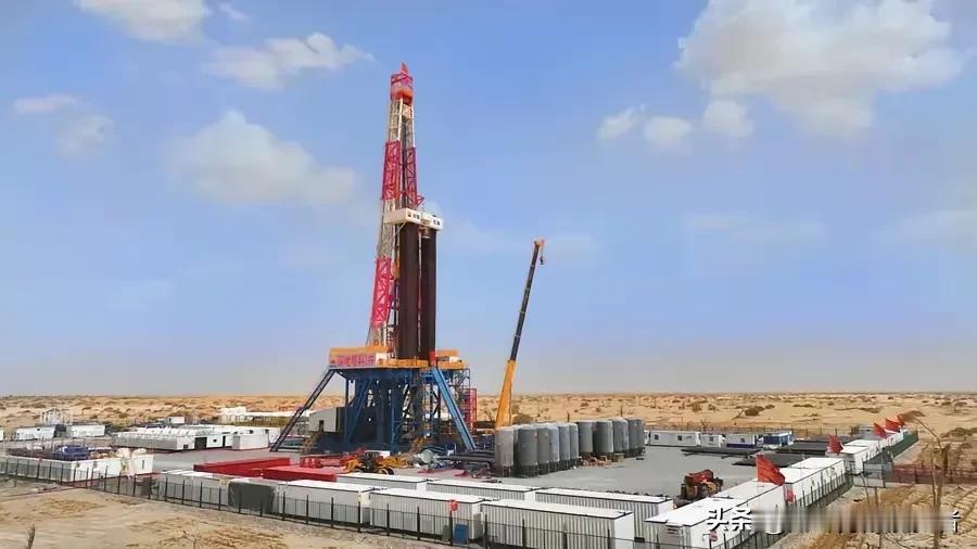 重磅！中国突然甩出王炸：一口气挖出13个亿吨级大油田，外媒彻底破防
 
4月29