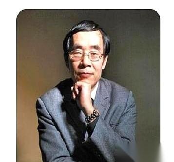 有个老教授，要花五年时间，带着研究生把黑格尔的《精神现象学》，一句一句地读完。