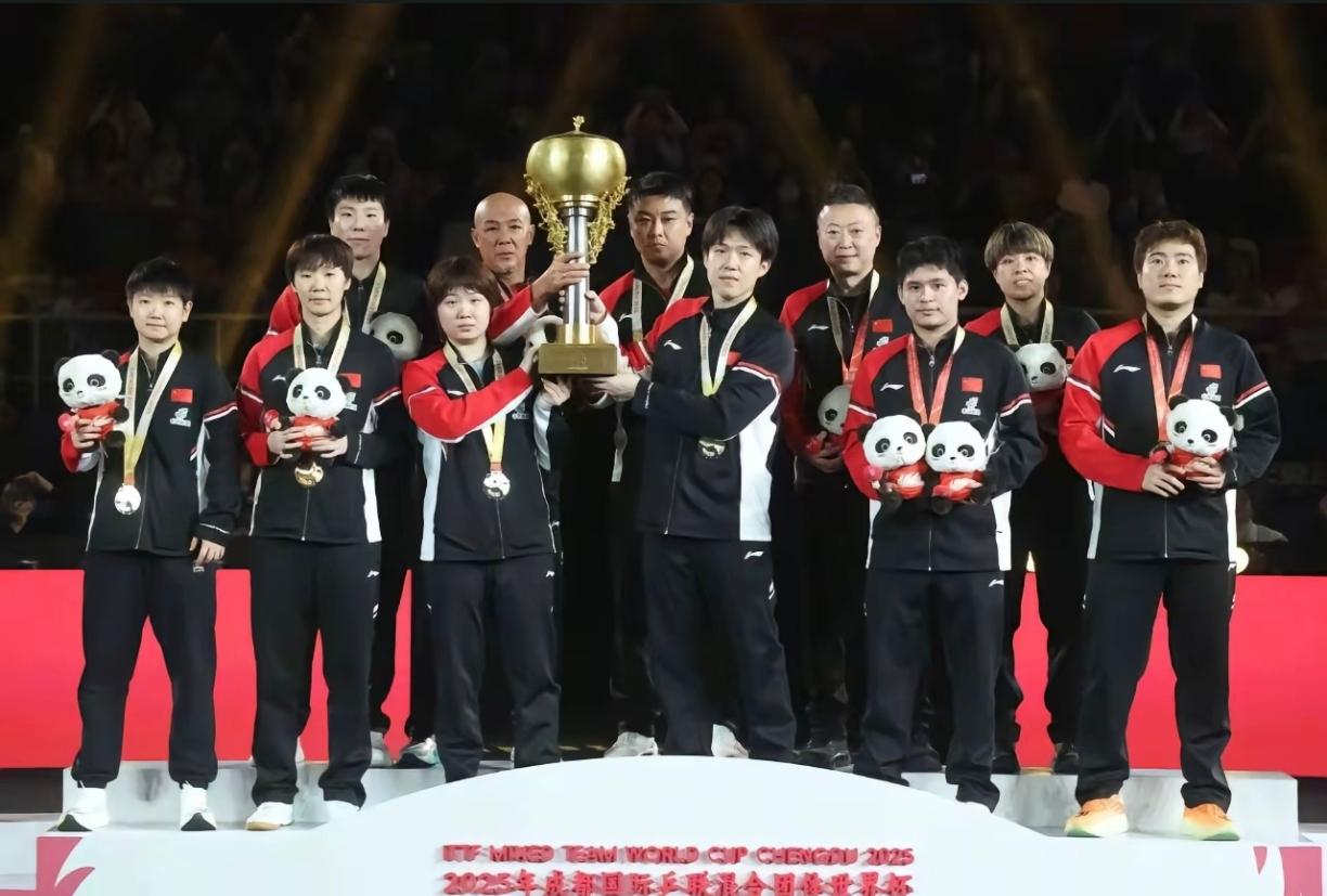 知道国乒会赢，但没想到会赢得如此轻松，8：1战胜日本队，连续三年卫冕混合团体世界