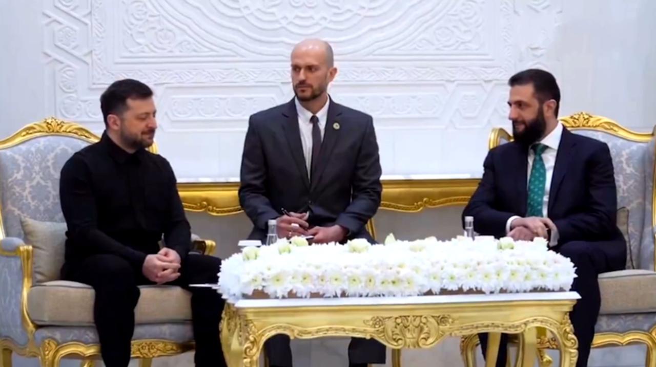 4月5日！叙利亚总统朱拉尼会晤泽连斯基！
4月4日的时候，泽连斯基还在土耳其访问