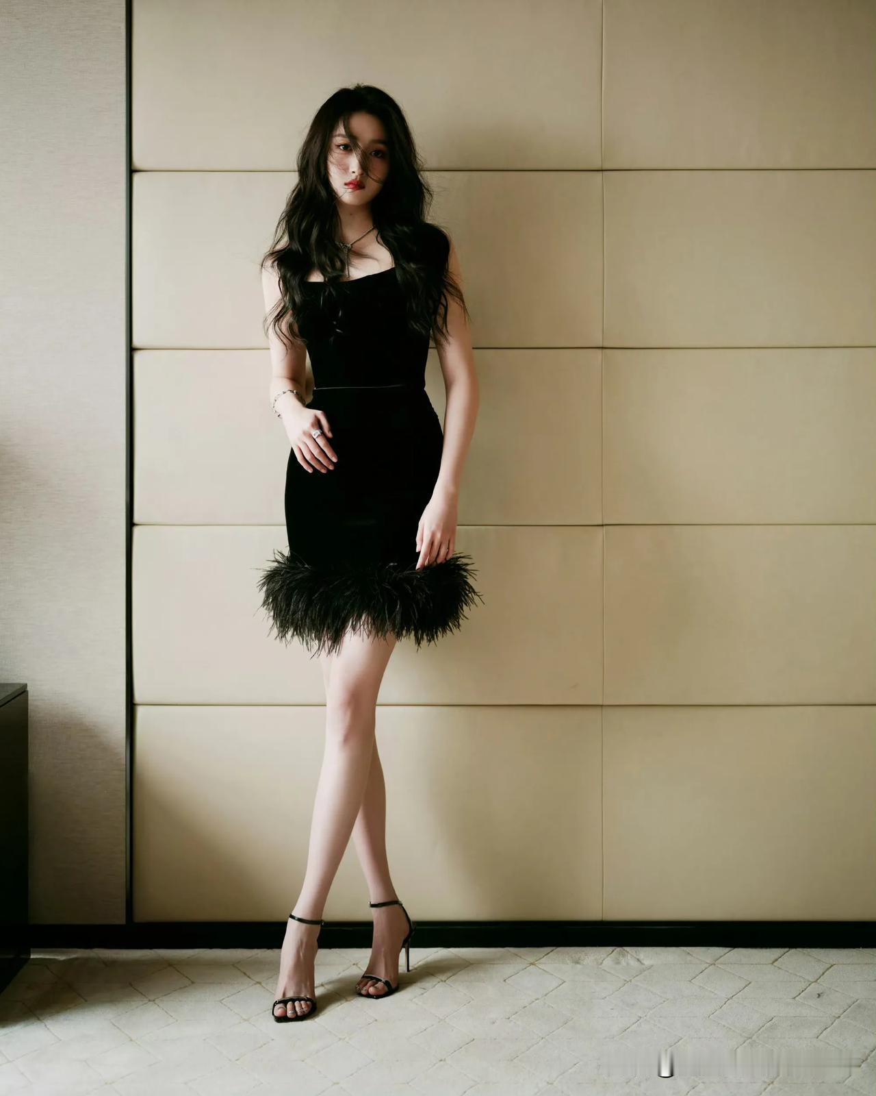 关晓彤脚型好看吗？