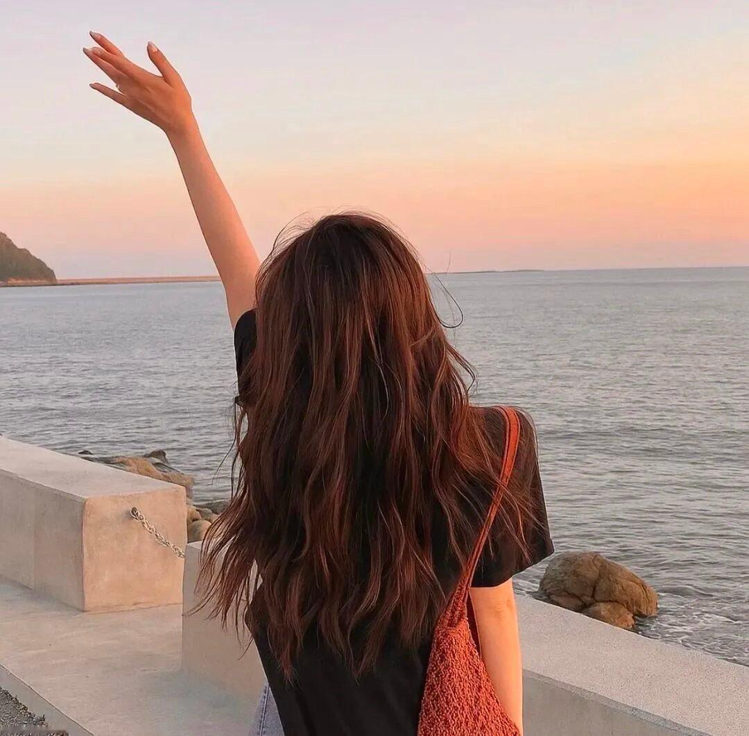 🤍ʜɪ.𝑃𝑢𝑟𝑒 “我依旧敢和生活顶撞，能在逆境中狂欢” 