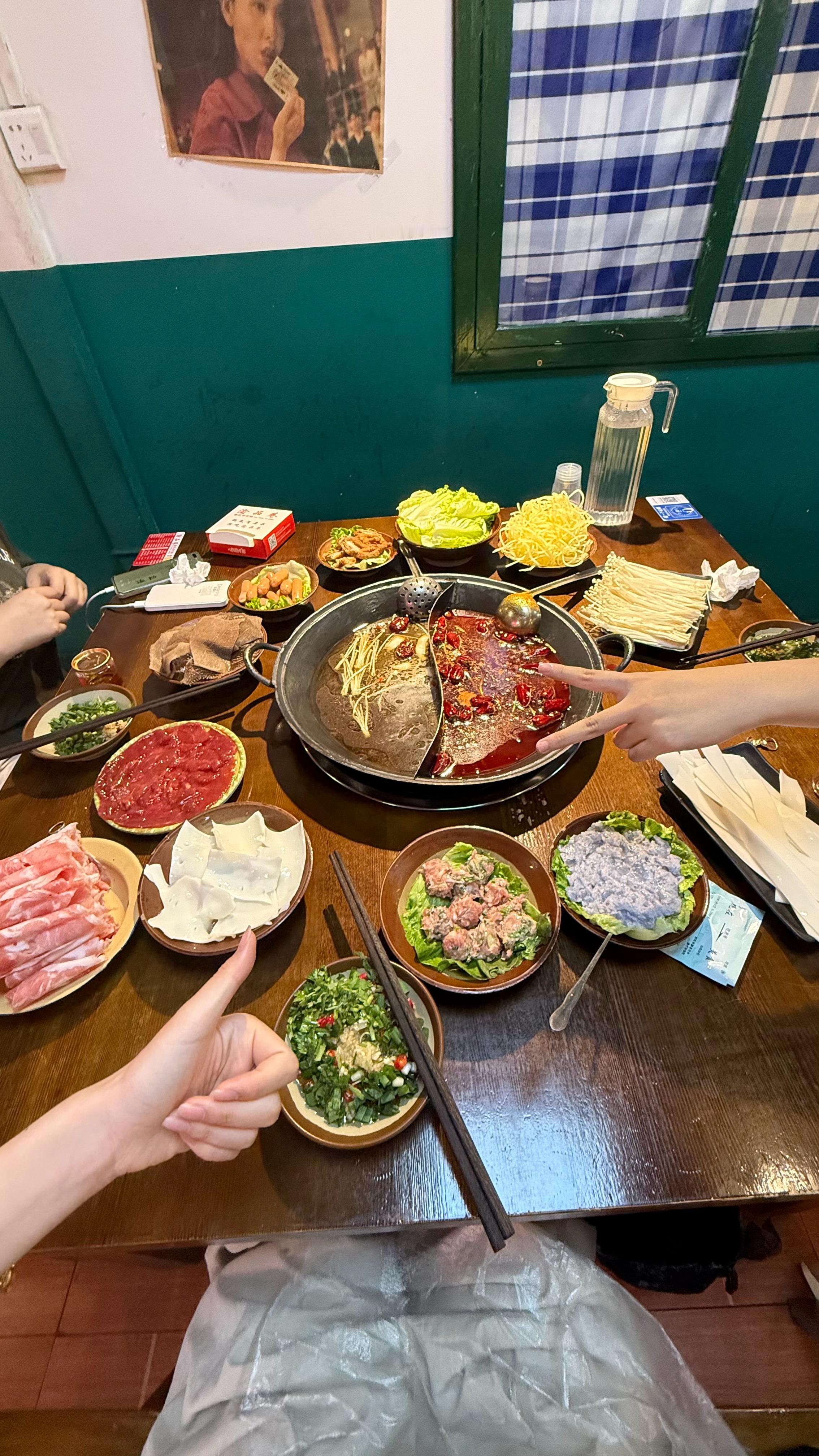 不吃肥肥虾庄，就吃重庆火锅  ​​​