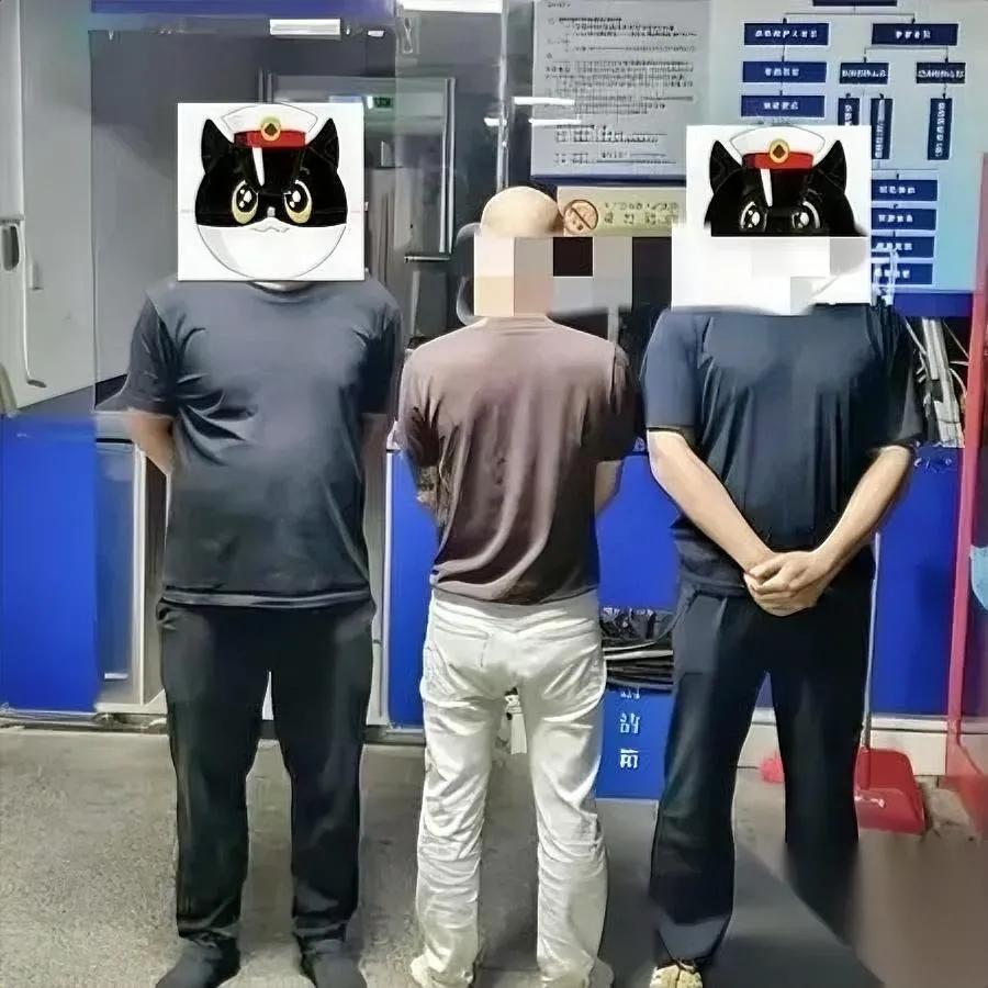 婚宴晒了38万份子钱

结果凌晨被人拎走整箱现金？

这小偷居然是“网络熟人”！