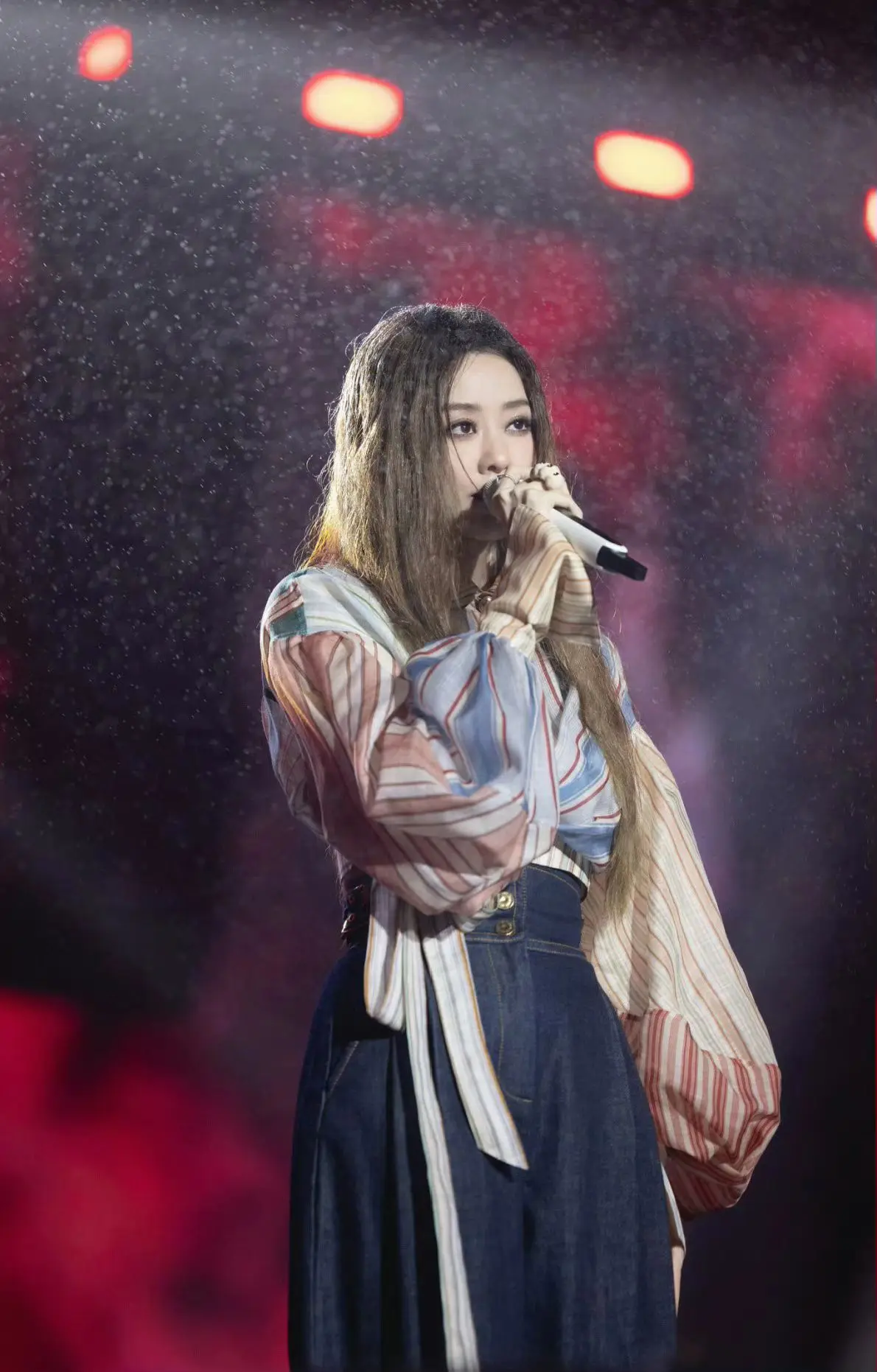 风里雨里 今晚鞍山 终于等到你  ps今天没有雨啦  …