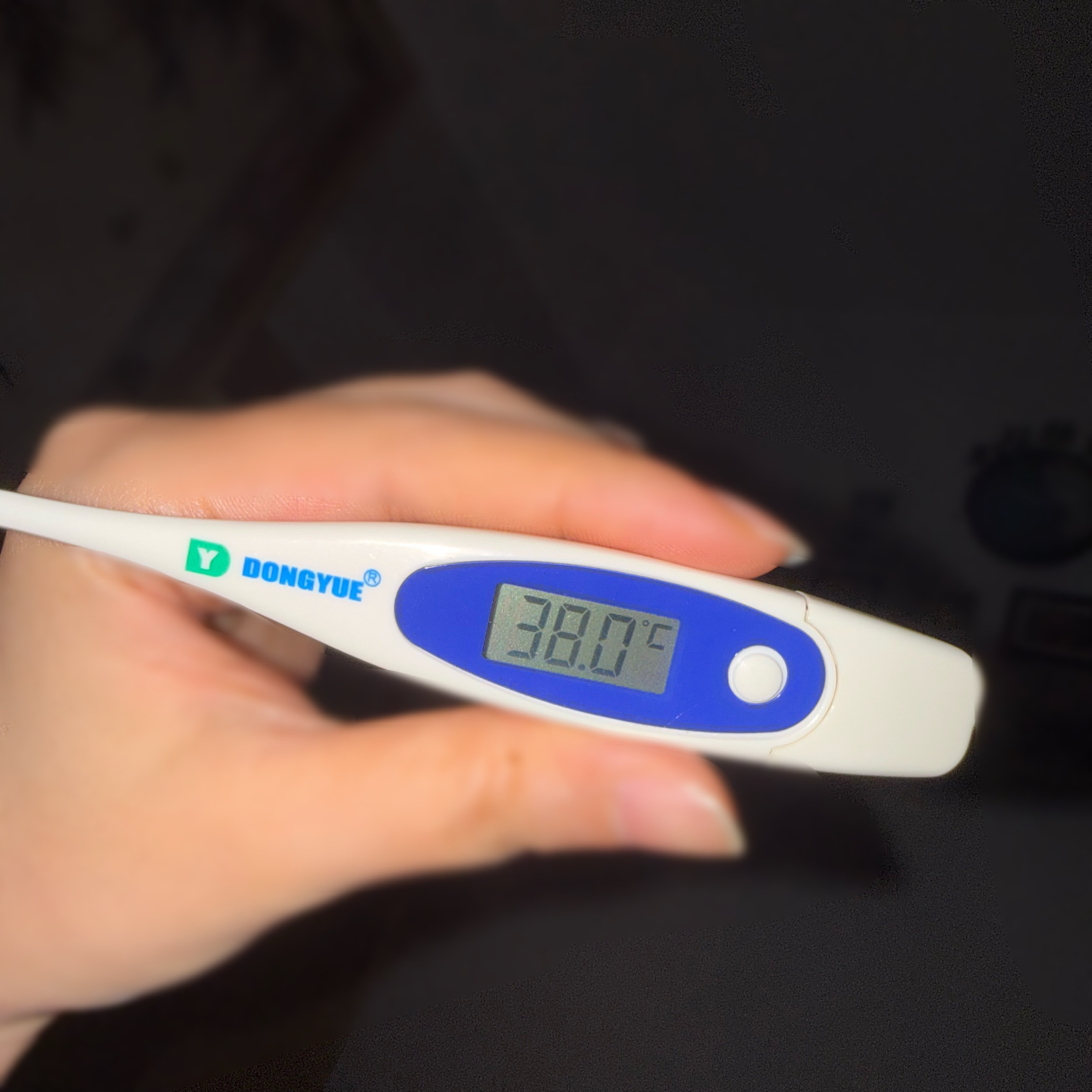 哦豁，怒提胃痉挛+胃灼热+发烧朋友们，明天见