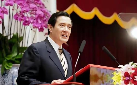 8月4日，马英九的一句话，又在两岸炸开。他说：“若大陆统一不和平、不民主，台湾人