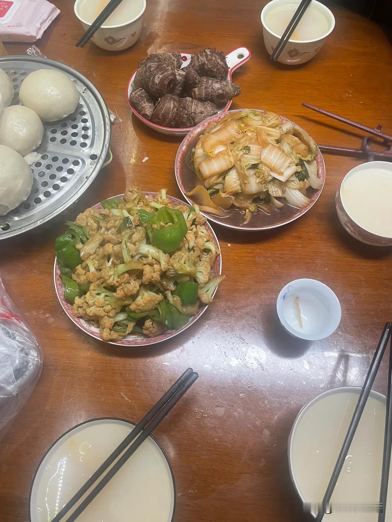 简简单单又是一餐，一日三餐，记录我做饭的日常……