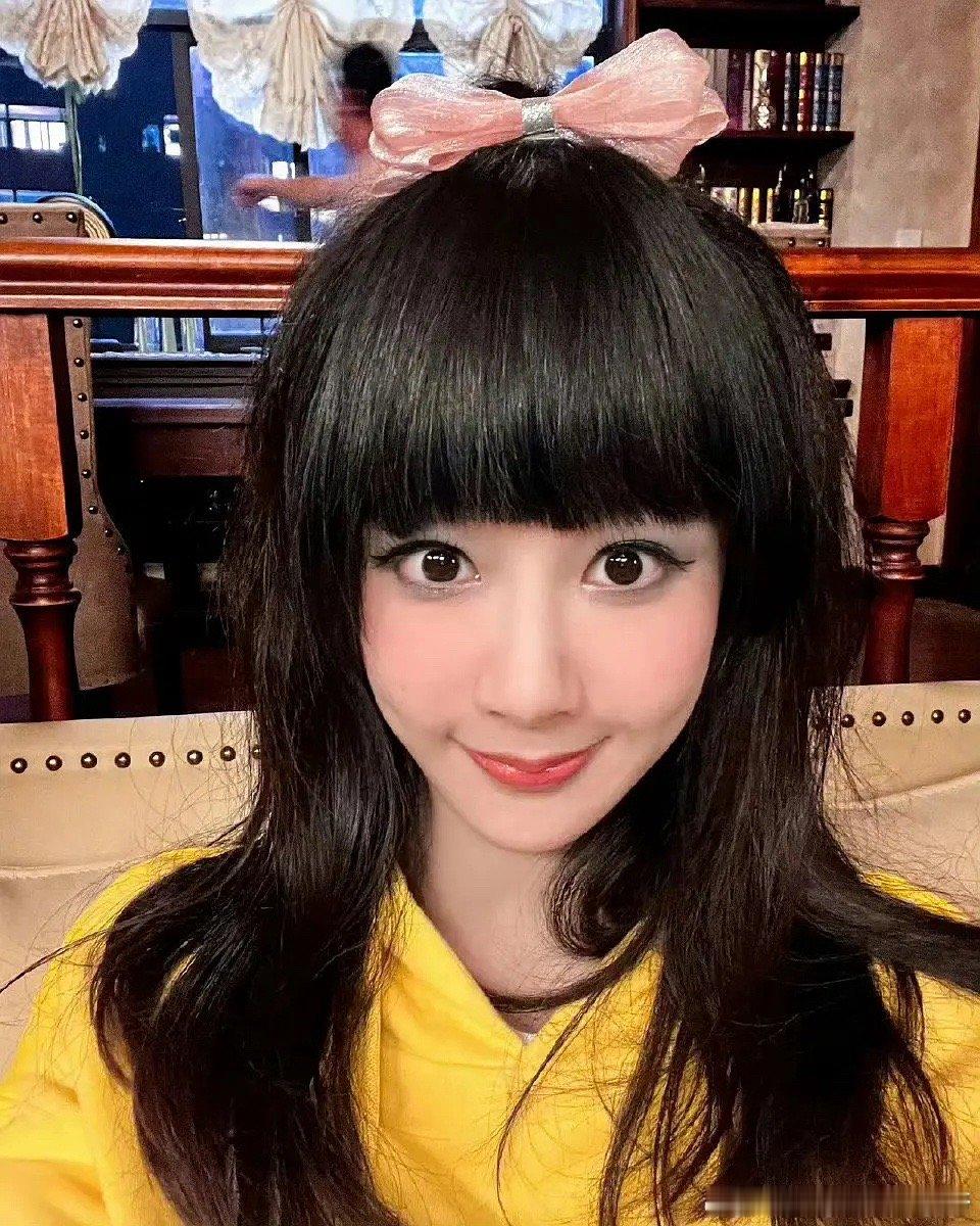 杨紫非主流vs迪丽热巴非主流 ​​​