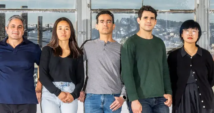 33億！“AI版微信”拿下天價種子輪，黃仁勛投了