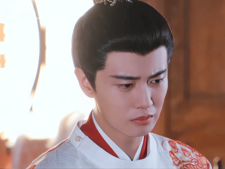 「认识陆千乔以后   应该很多人会去看卫昭吧   其实卫昭真的是一个比较丰满的角