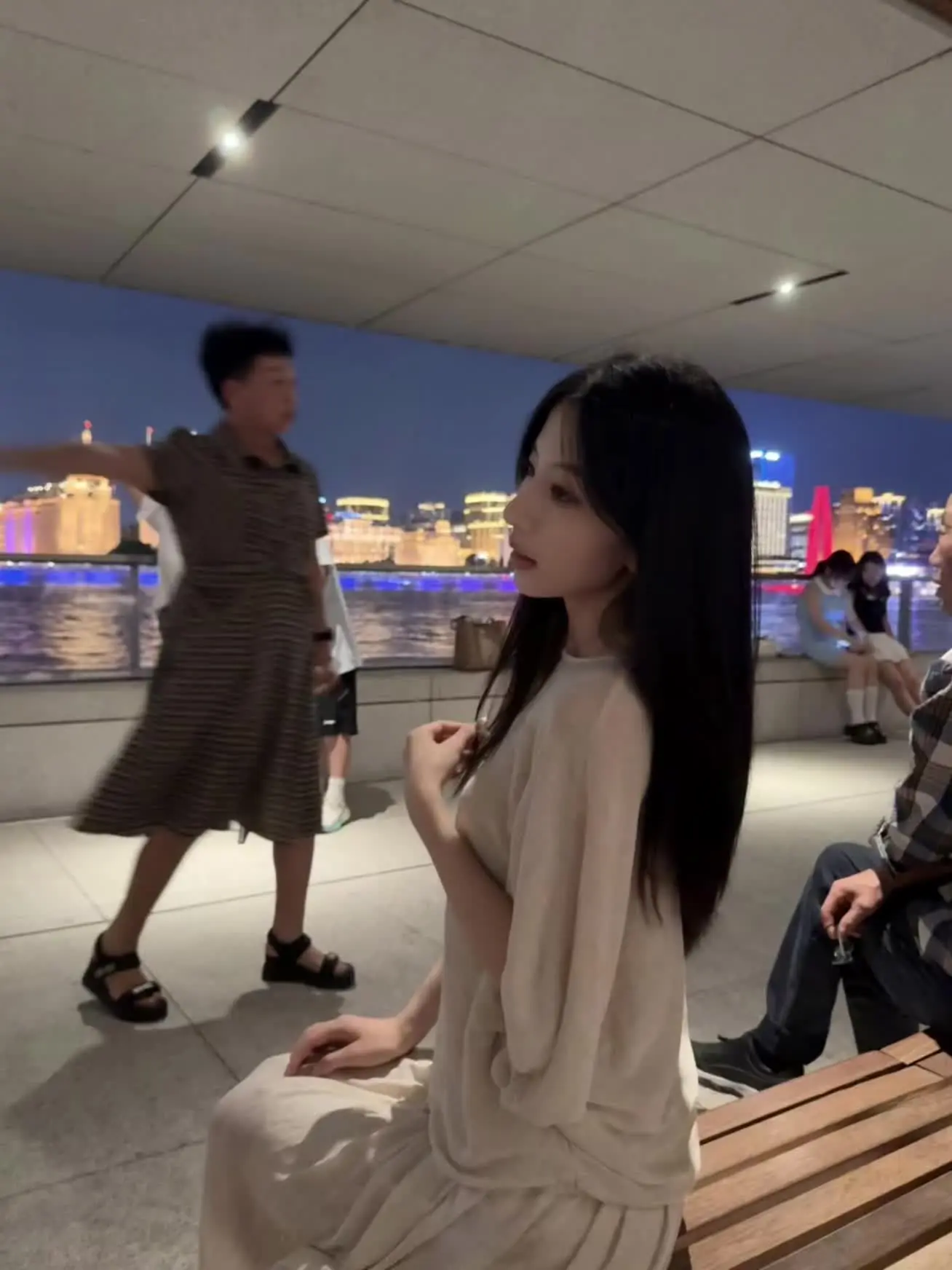 我希望我自己幸福 而不是跟任何人比幸福