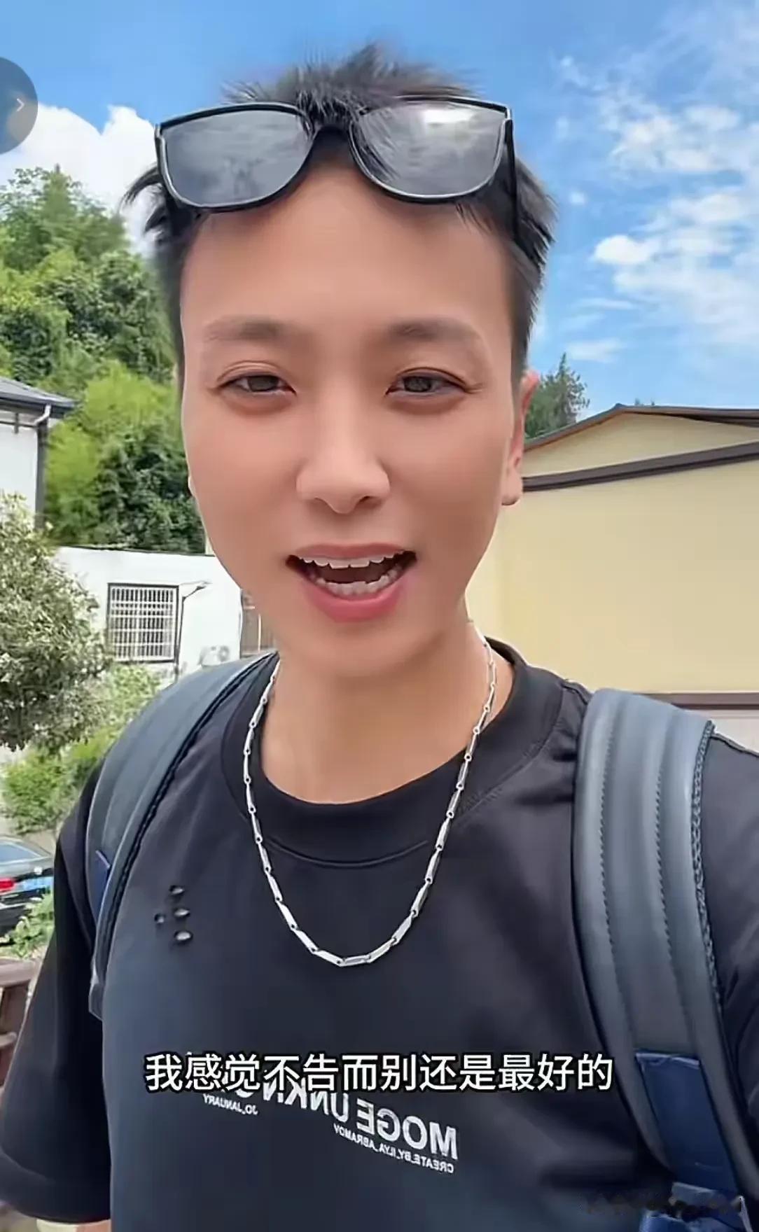“冬萍的笑”,估计大家都还记得,那个倒霉男人,现在竟然焕然一新,重新活的精彩
