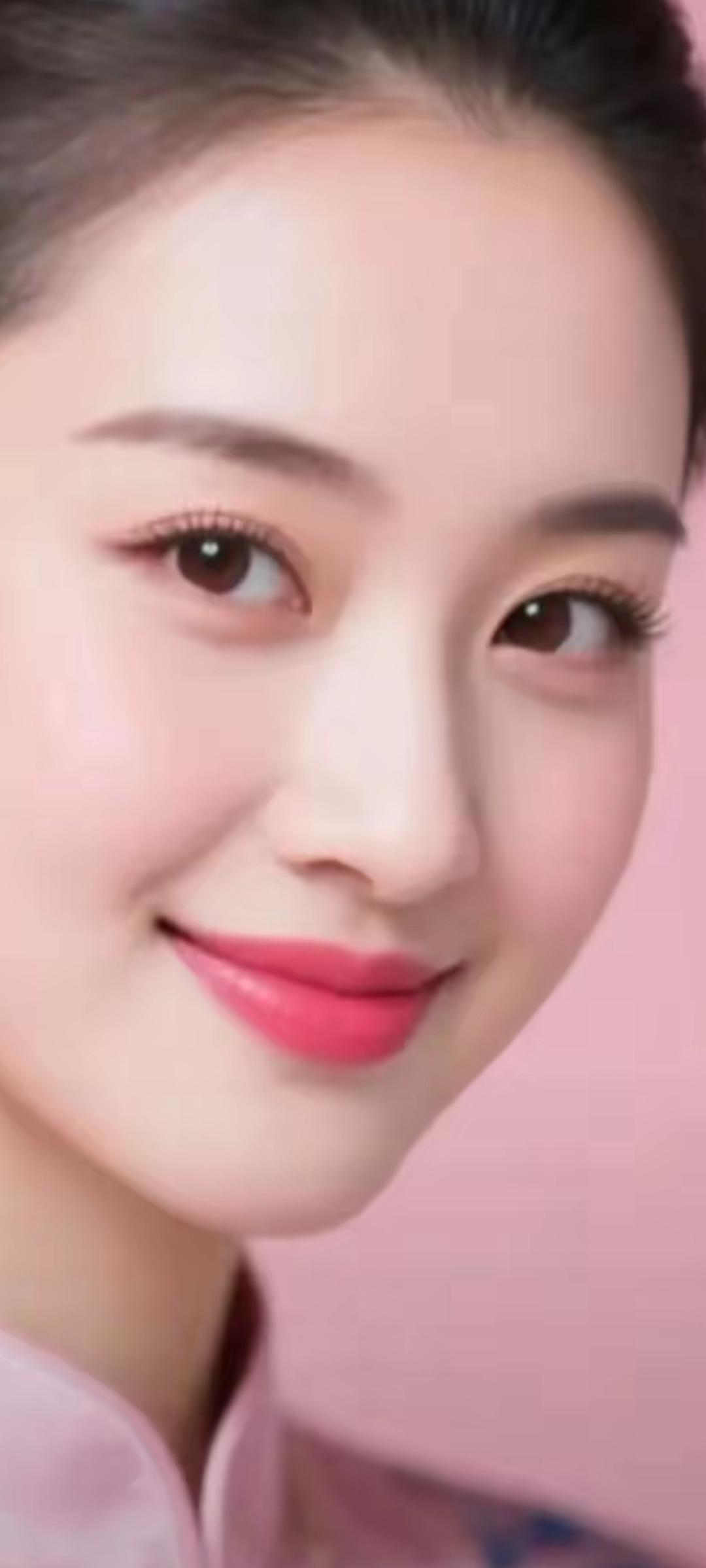甜美微笑，元气满满的一天！😊✨