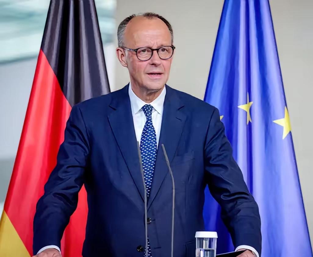 对中国恩将仇报的大国冒头，要做高市早苗的最强帮手！

​​高市早苗刚从美国回来没