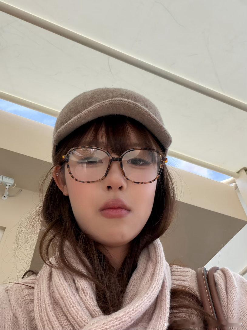 好想念我的觉觉金金。我的幺儿嘞 ​​​