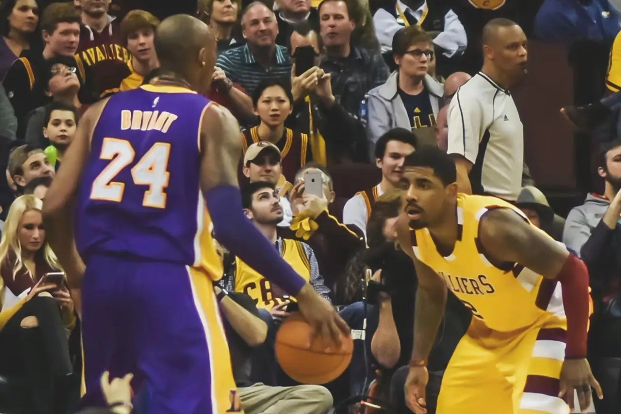 沿着传承的轨迹走 每一步都踩着沉甸甸的思念！科比KobeBryant欧文