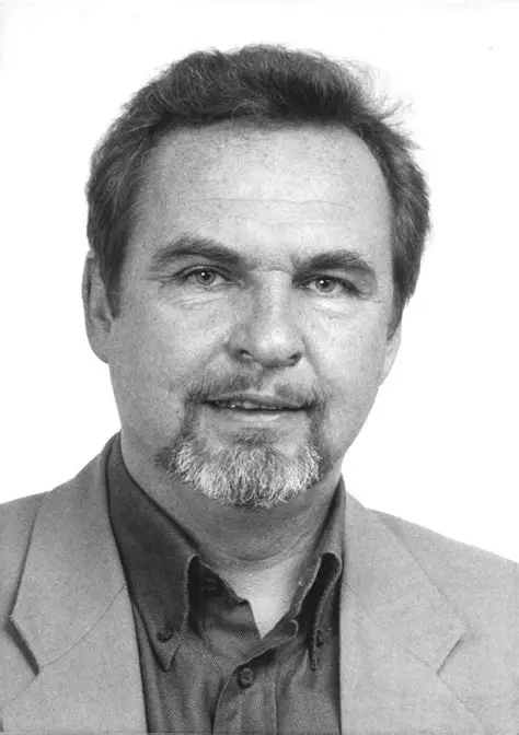 西方伪史论的另个角度：Heribert Illig……东方、熊族…搞的“西方伪史