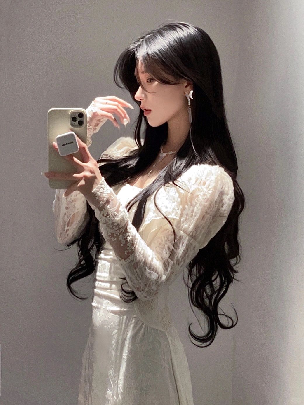𝒜𝓁𝓁 𝓌𝒽𝒾𝓉ℯ ‧₊˚ 🦢  .