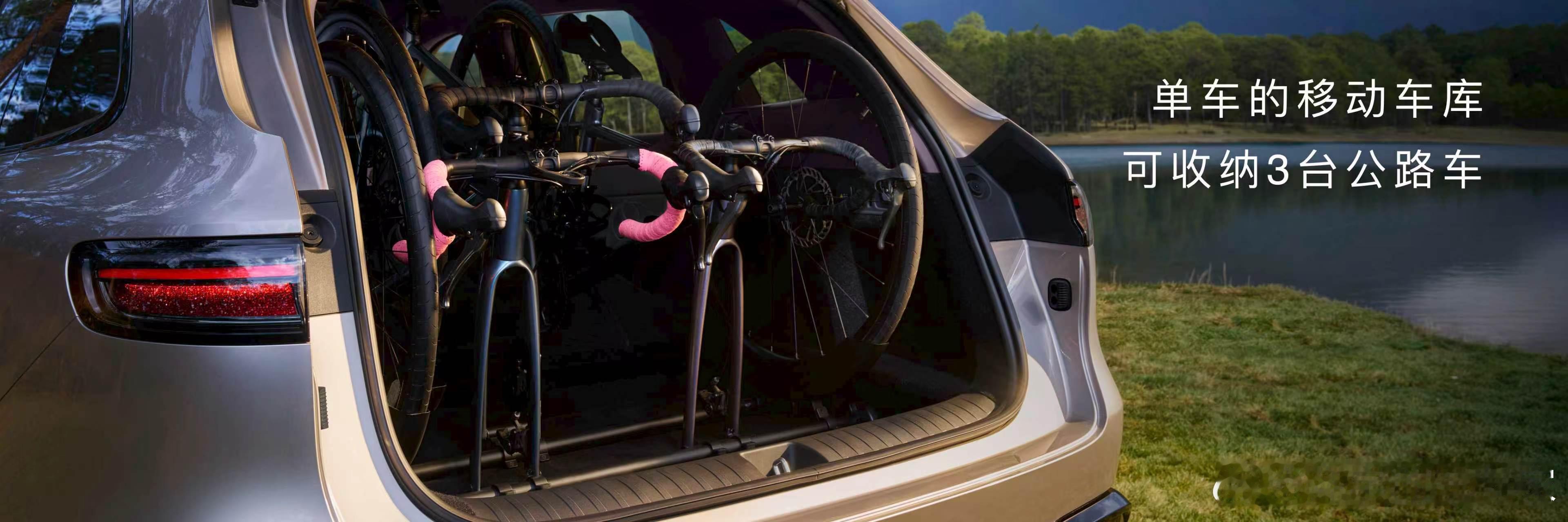 鸿蒙智行发布会余承东现场展示问界M6前备箱空间问界M6这储物空间挺狠的，前备箱完