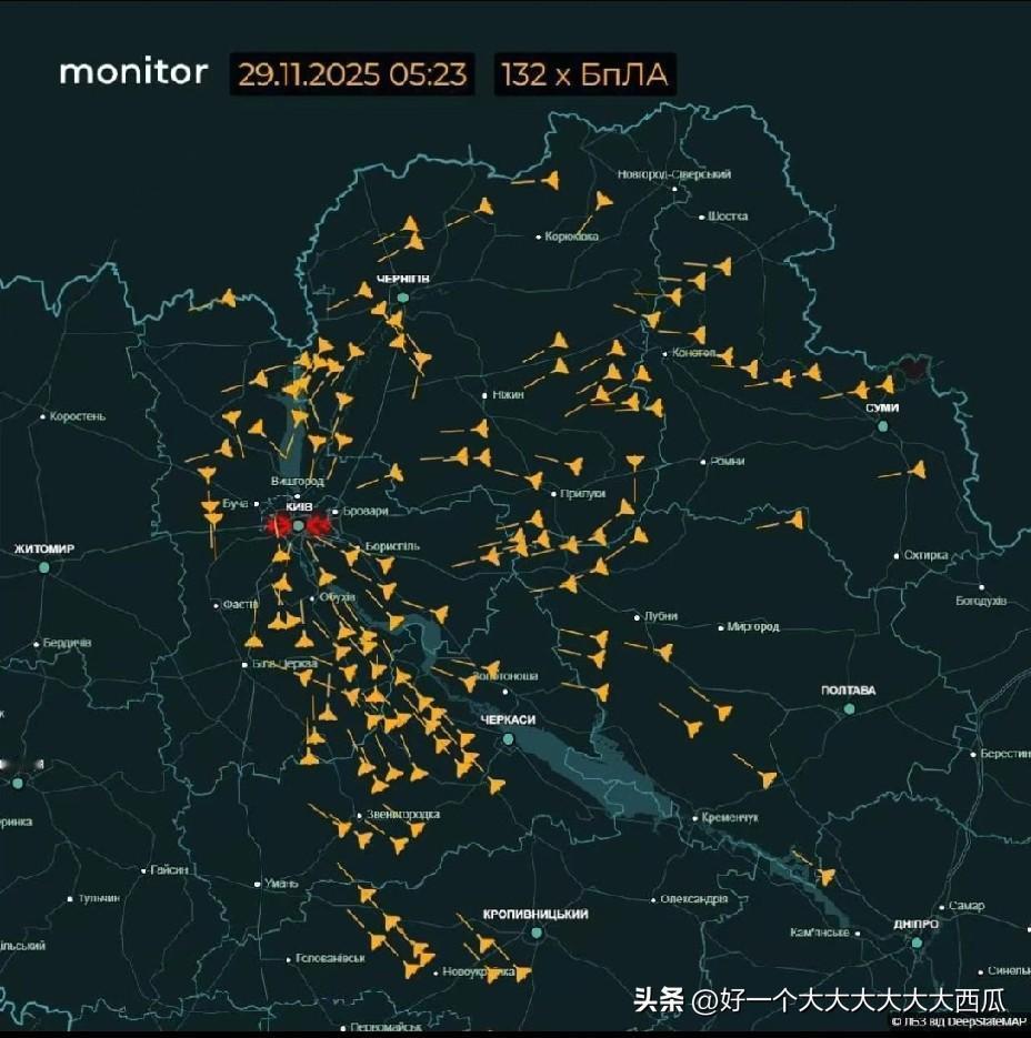 俄罗斯俄武装部队在28日夜继续对乌克兰能源设施进行大规模打击，
基辅超过50万户
