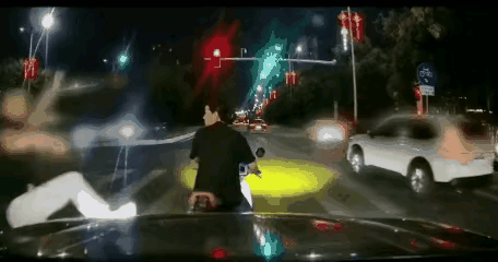 明明是孕妇被踹翻了电动车，为什么却没人同情，反而还被指责？

湖南衡阳这起路怒事