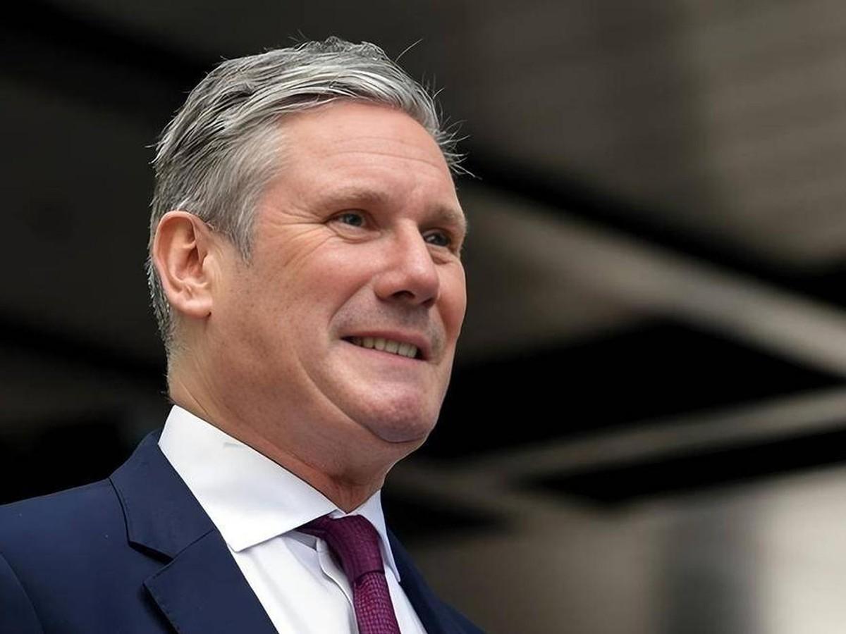 英国首相斯塔默重申，英国不会取消印度人携带大型刀具的豁免，如果英国女性夜间外出，