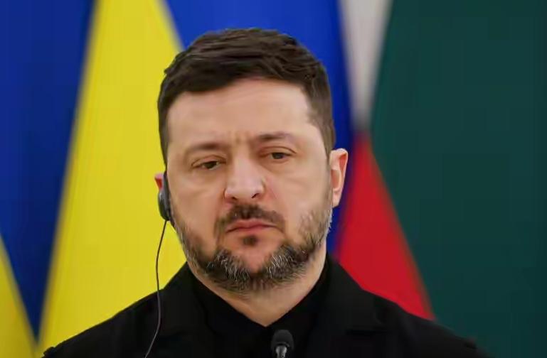 乌克兰前驻美大使瓦列里·查利表示，通往和平的唯一途径就是俄罗斯归还乌克兰在冲突中