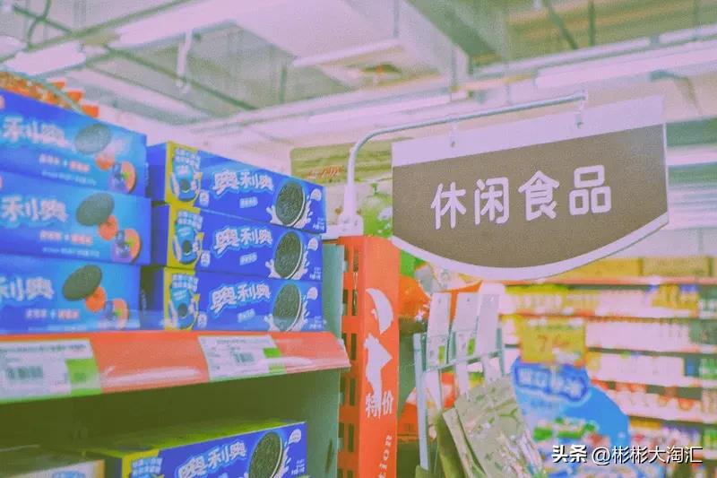 最近大家都在讨论的“剩菜盲盒”，我觉得它是把双刃剑。一方面，“剩菜盲盒”确实是个