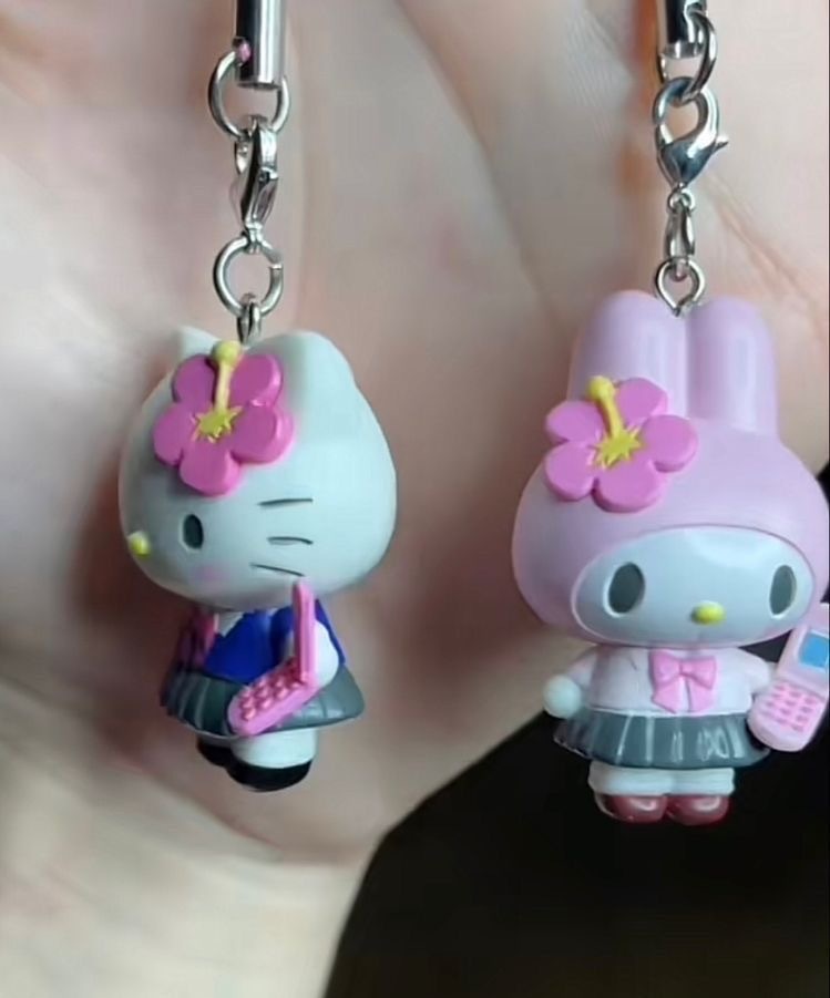⟡      🌸      *      ⟡    🤍      *   ⟡