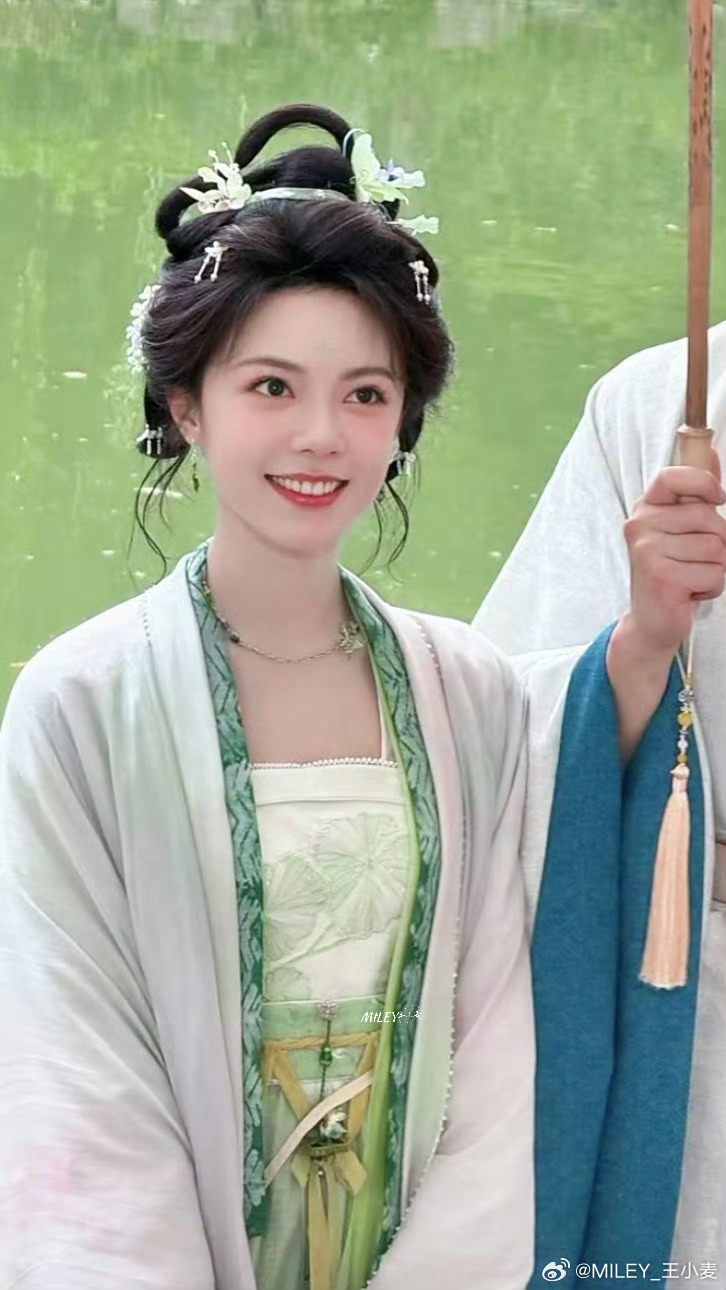 一念江南开机zjm赵今麦楚听雨 真少女就得真少女来演啊，好青春灵动的江南美少女赵