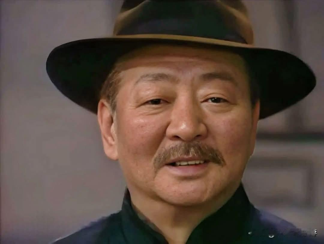 🎬香港老牌甘草演员｜骆恭（1918‑1999），横跨影坛电视时代的殿堂级绿叶