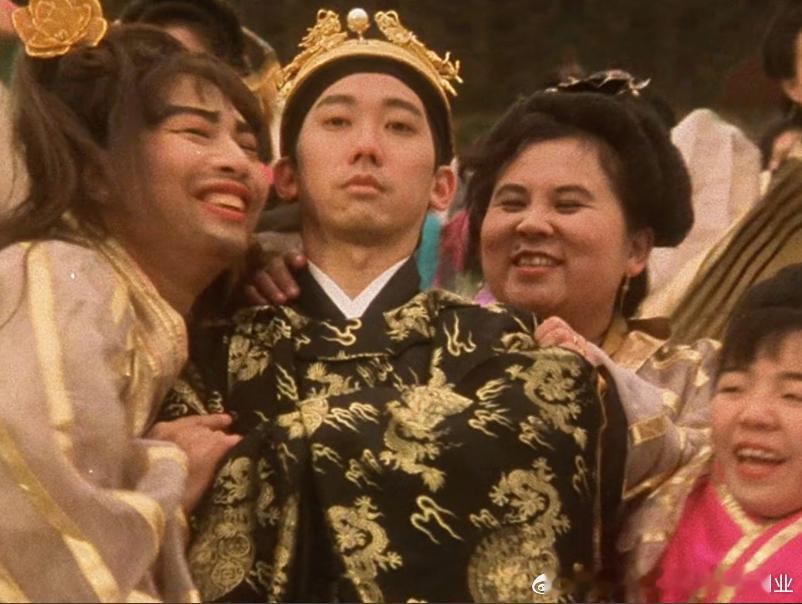 男子嫖娼前猝死家属索赔卖淫女131万 从家属的行为，就能理解为什么这个可怜男人，