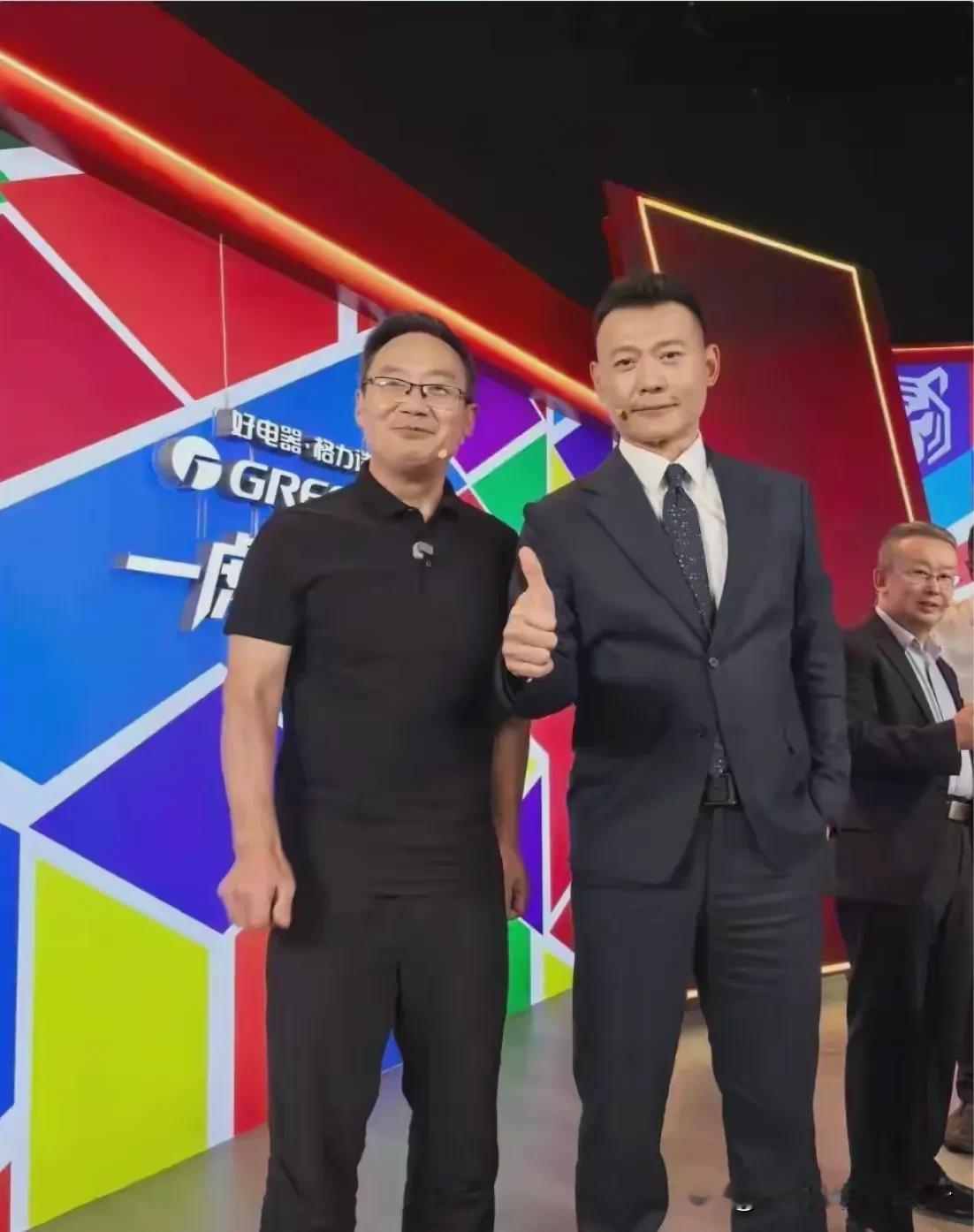 一虎一席谈，近些年来喜欢找些歪瓜裂枣，深甚至是老掉牙的家伙，为了吸引眼球，信口开