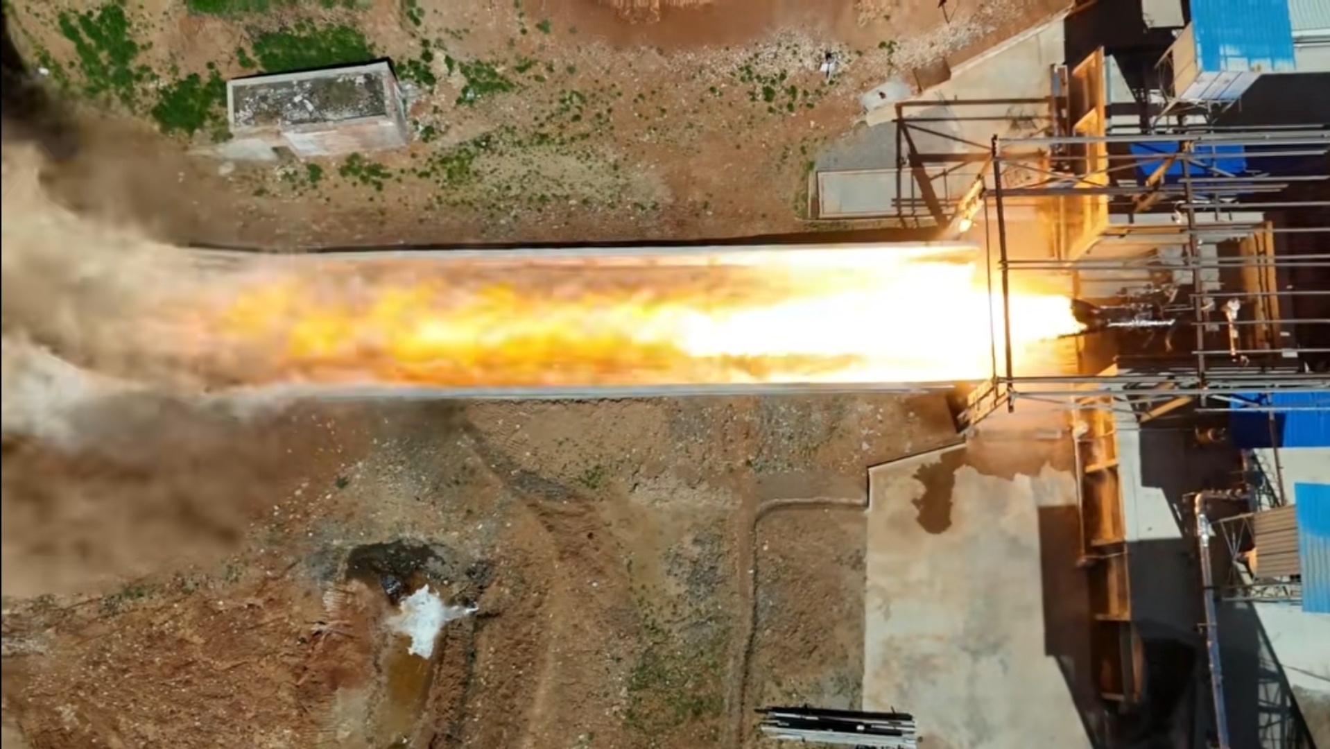 【天回航天“巧龙一号”发动机高工况短程试车圆满成功】近日，天回航天“巧龙一号”(