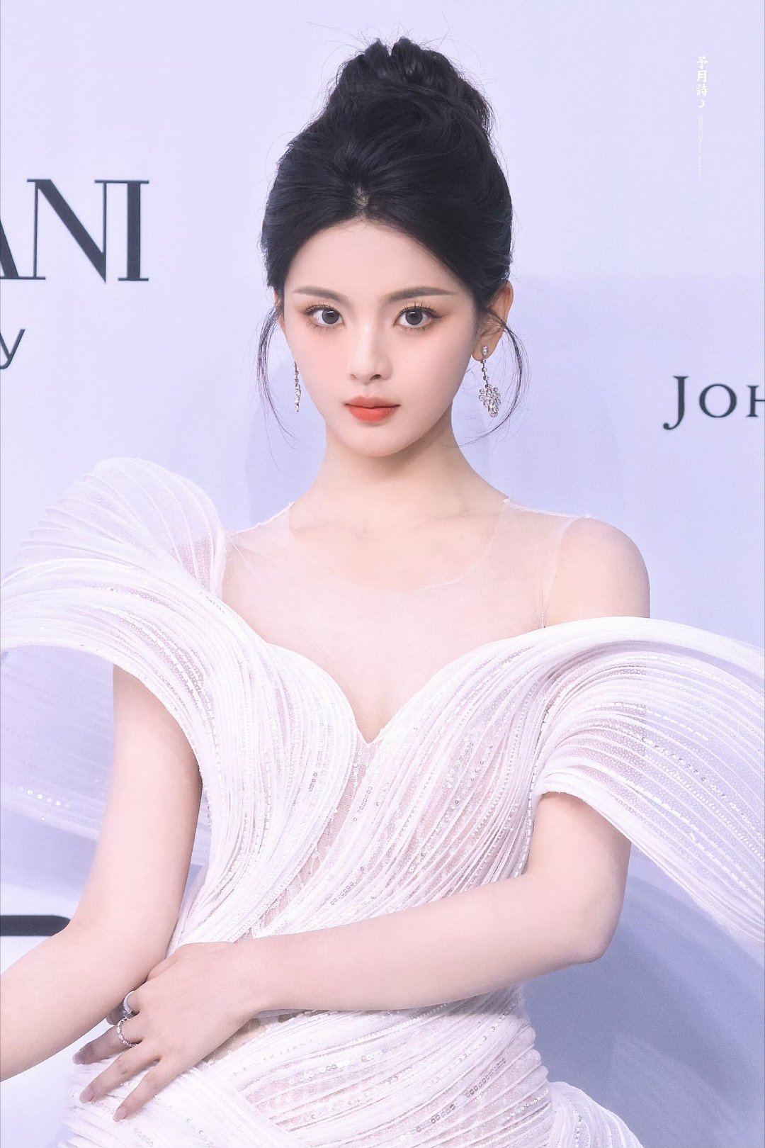 #杨超越[超话]#ycy#杨超越如果奔跑是我的人生# ycy#杨超越陈若华# 坚