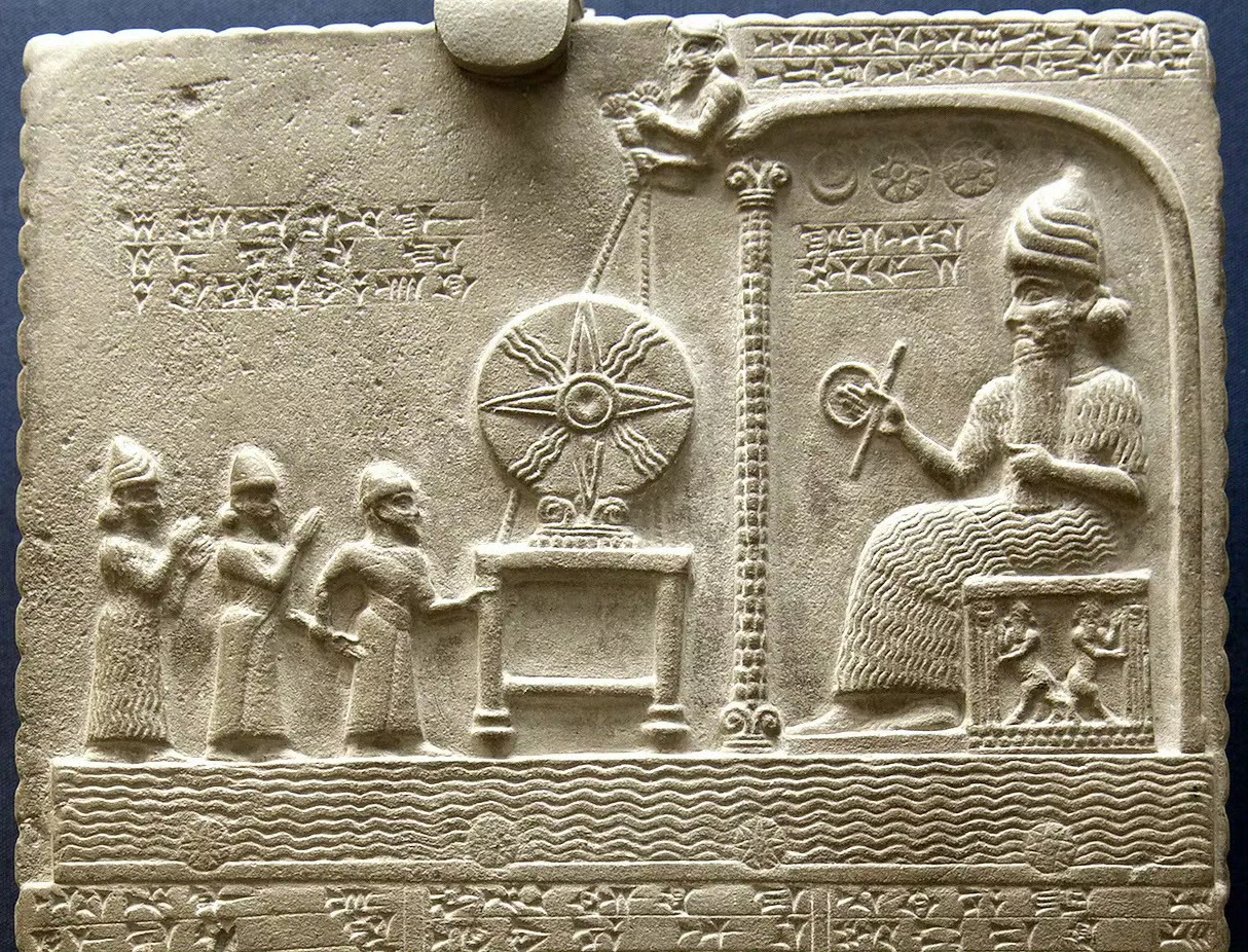 Shamash（šamaš）美索不达米亚的太阳神，阿卡德语“太阳”，苏美尔语Ud