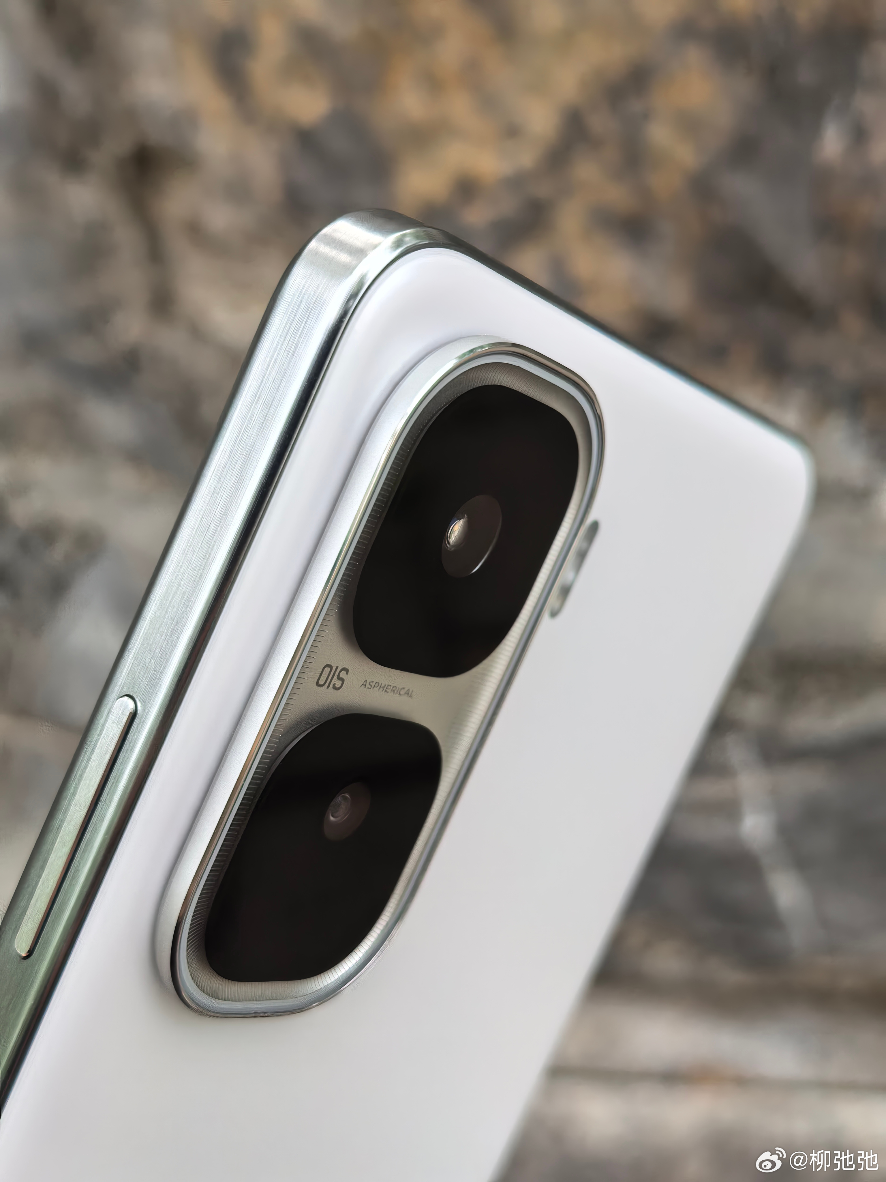 宝子们！这波真的被iQOO Neo10 Pro+给惊艳到了，144Hz畅玩大型游