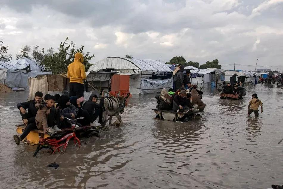 人祸又接天灾难，真诚祈祷加沙人

加沙地带属于古迦南地区，本来是最适宜人类生存居