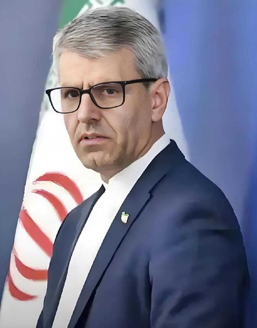 4月14日最新消息，伊朗外交部发言人巴加埃在13日终于强硬发声。

他严厉谴责：