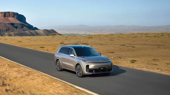 理想之前的热销，只是吃了增程式的红利？